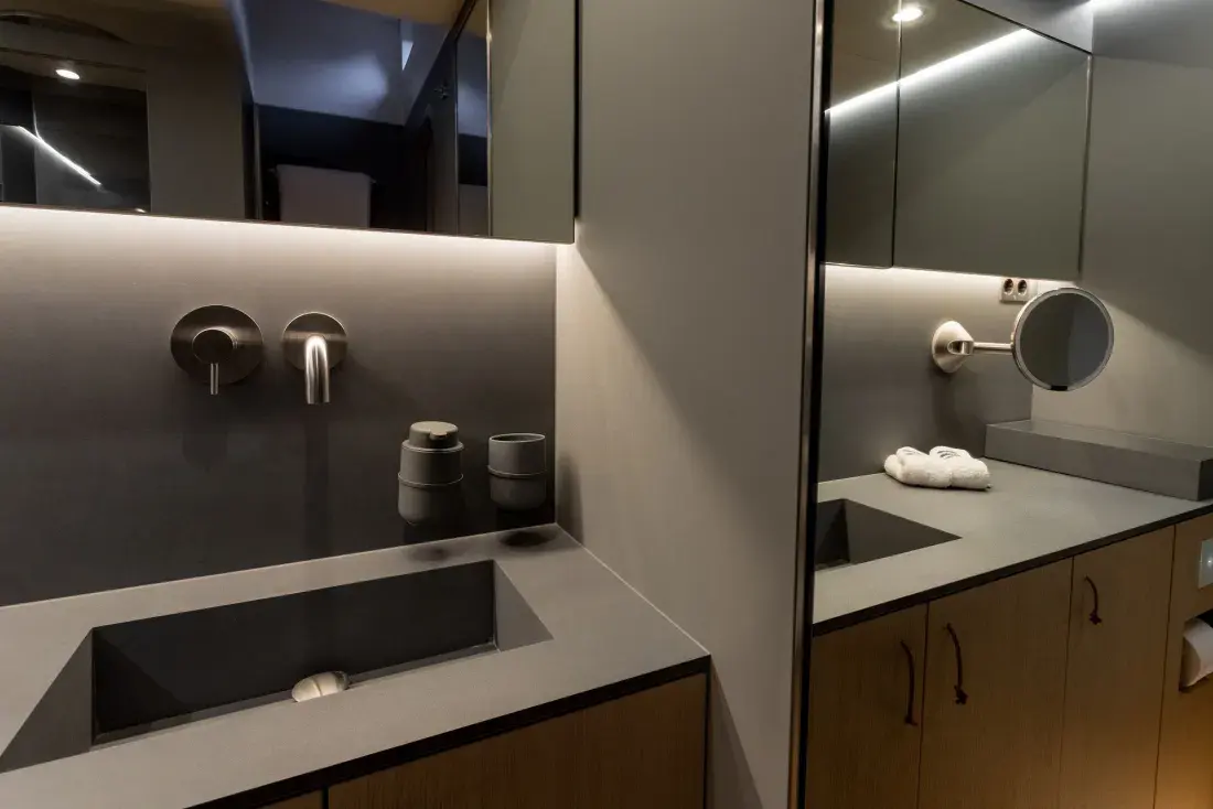 Sailing Yacht W, interior, below deck